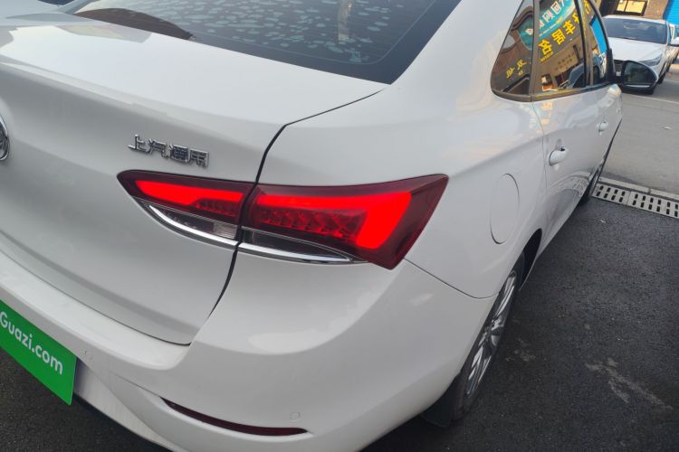 别克 英朗 2018款 15T 手动精英型 国V车身外观9