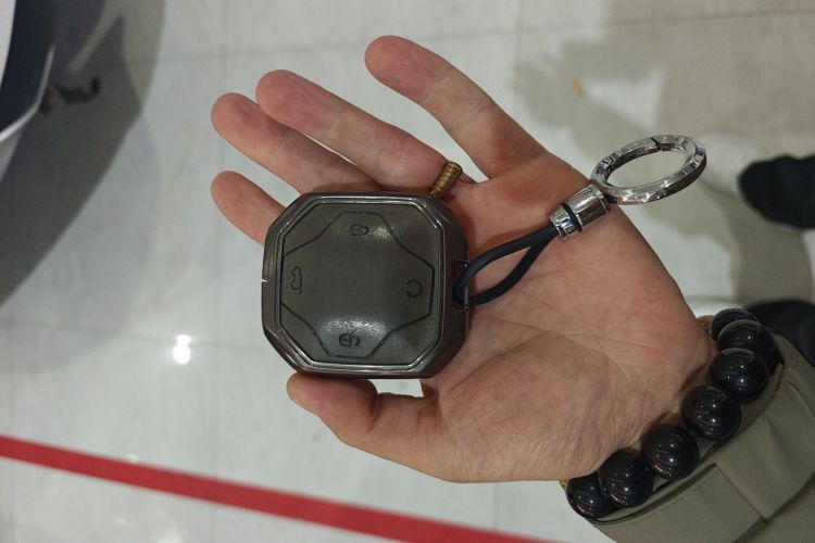 捷途山海 捷途旅行者C-DM 2024款 C-DM 208KM 山野版中控内饰11