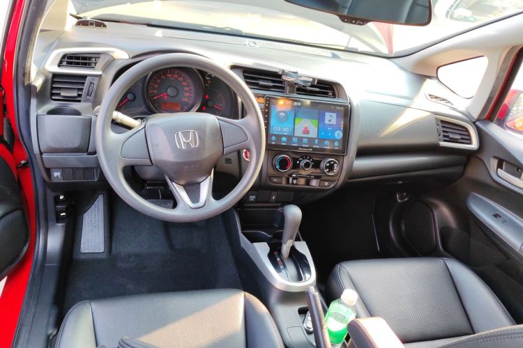 本田 飞度 2018款 1.5L CVT舒适天窗版中控内饰12