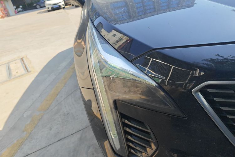 凯迪拉克XT4 2018款 28T 两驱豪华型车身外观6006