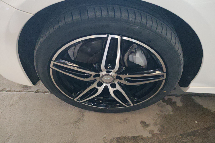 奔驰E级 2017款 E 200 运动型 4MATIC车身外观6007