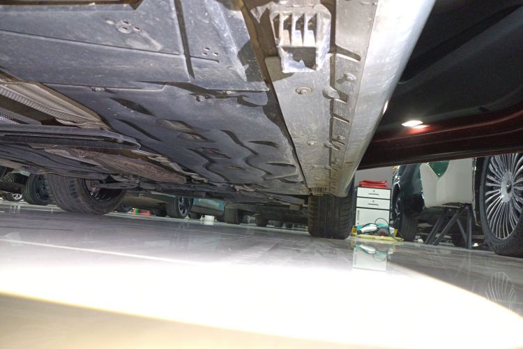 宝马X1 2020款 xDrive25Li 尊享型局部细节9001