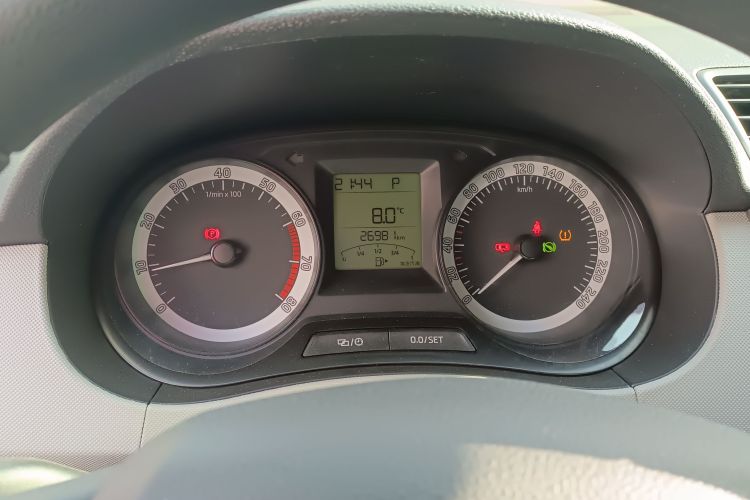 斯柯达 晶锐 2017款 1.4L 自动车享版中控内饰14