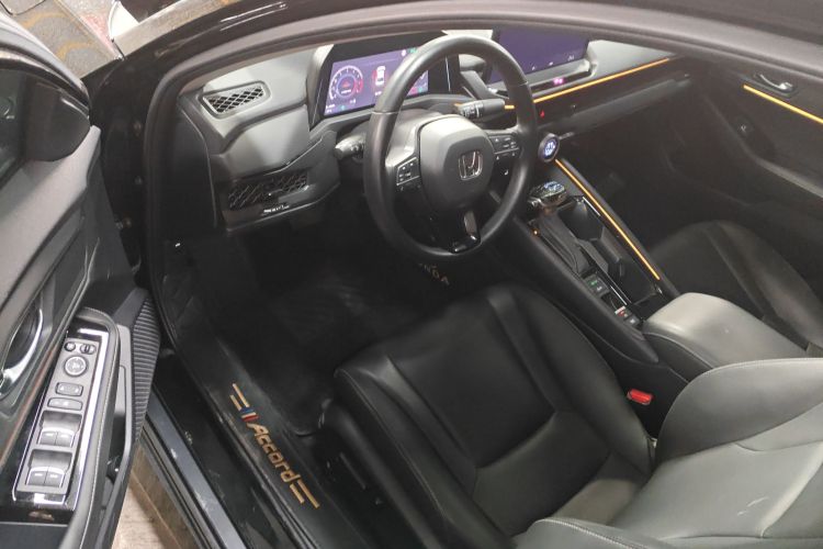 本田 雅阁 2024款 260TURBO 豪华版中控内饰20