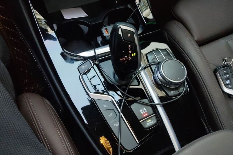 宝马X3 2021款 xDrive28i 豪华套装中控内饰18