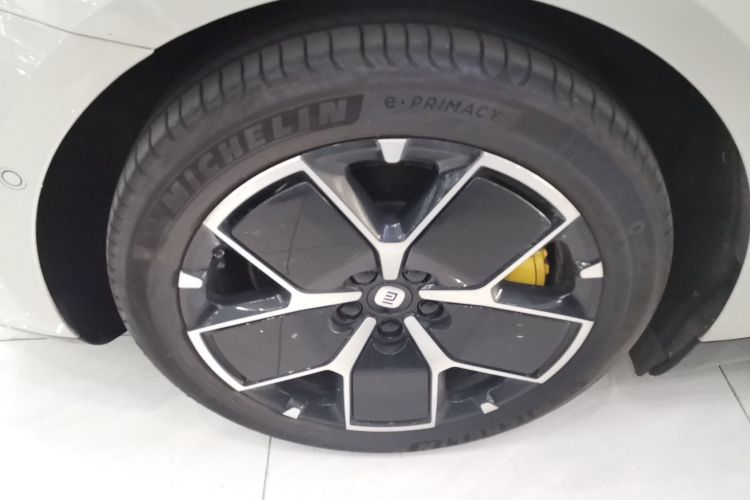 小米汽车 小米SU7 2024款 四驱超长续航高阶智驾Max版车身外观6008