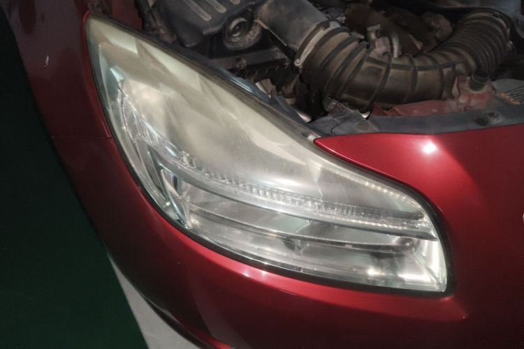 别克 君威 2011款 2.0L 舒适版车身外观6006