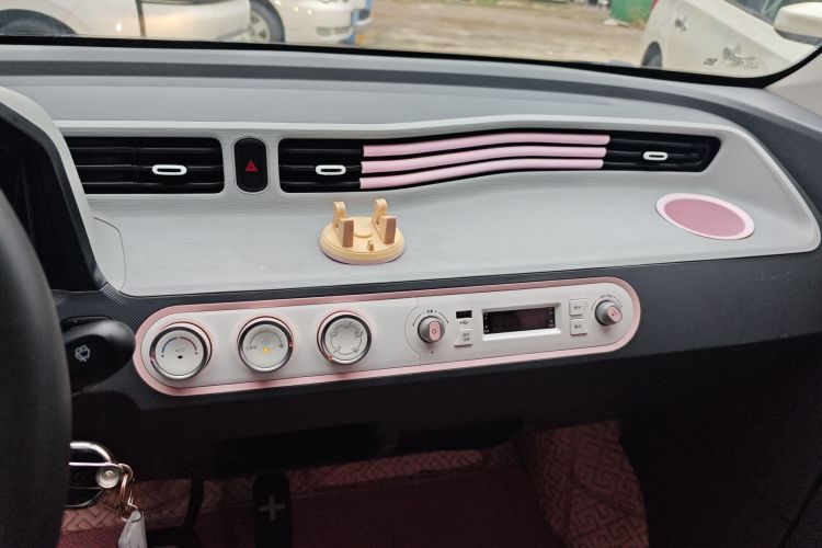 五菱汽车 宏光MINIEV 2022款 马卡龙臻享款 三元锂中控内饰16