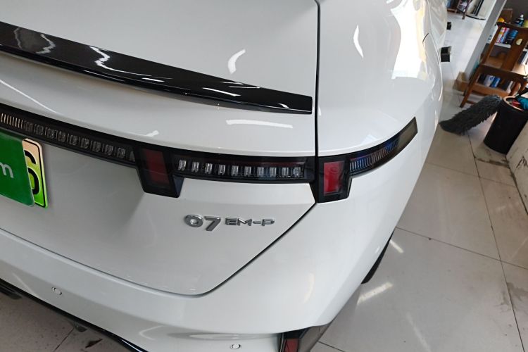 领克07 2024款 EM-P 126长续航 Ultra车身外观6006