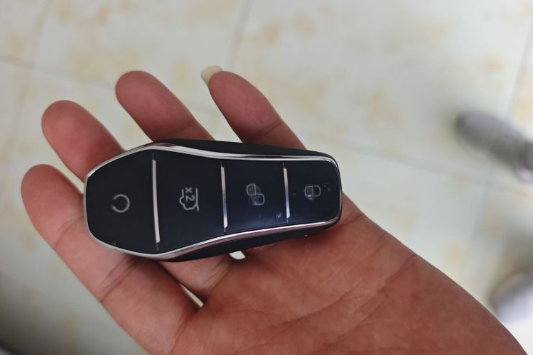 比亚迪 元PLUS 2025款 智驾版 510KM 超越型中控内饰11