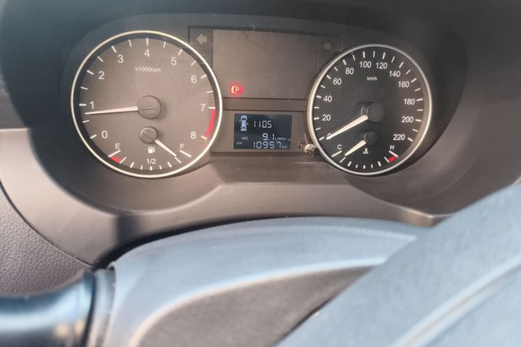 江淮瑞风 瑞风M3 2023款 PLUS 1.5T 7/8座舒适版中控内饰15