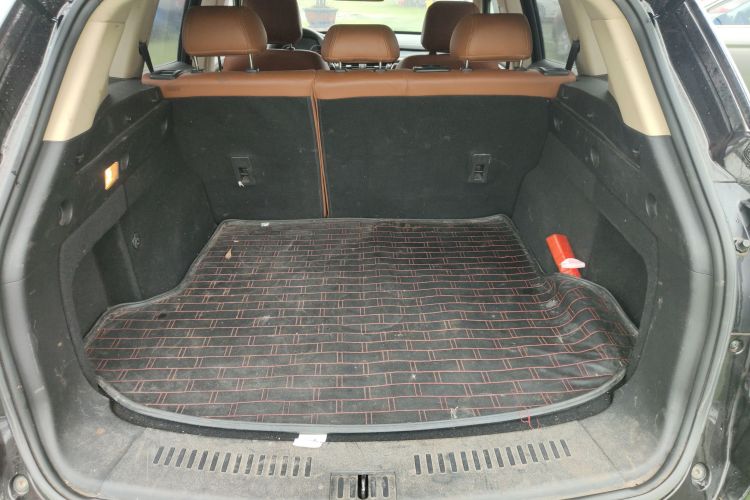 汉腾汽车 汉腾X7 2016款 2.0T 手动豪华型机舱底盘23