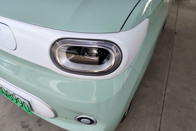 五菱汽车 宏光MINIEV 2024款 第三代 215km 青春版车身外观36