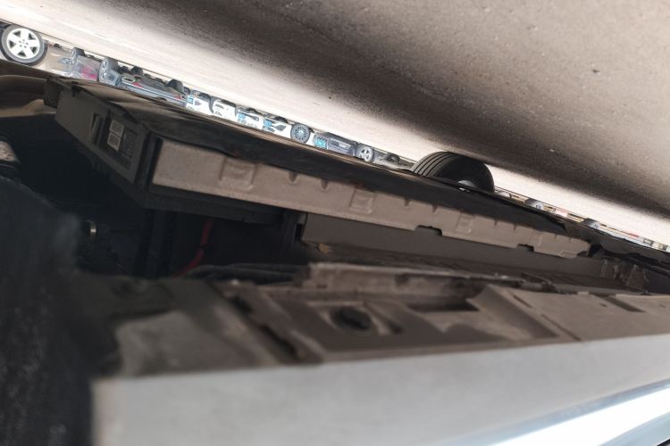 比亚迪 秦PLUS 2023款 冠军版 DM-i 55KM领先型局部细节9002