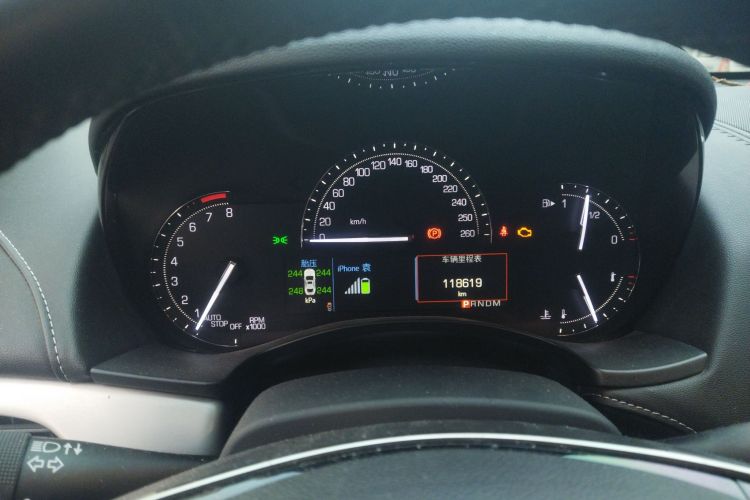 凯迪拉克ATS-L 2017款 28T 时尚型中控内饰14