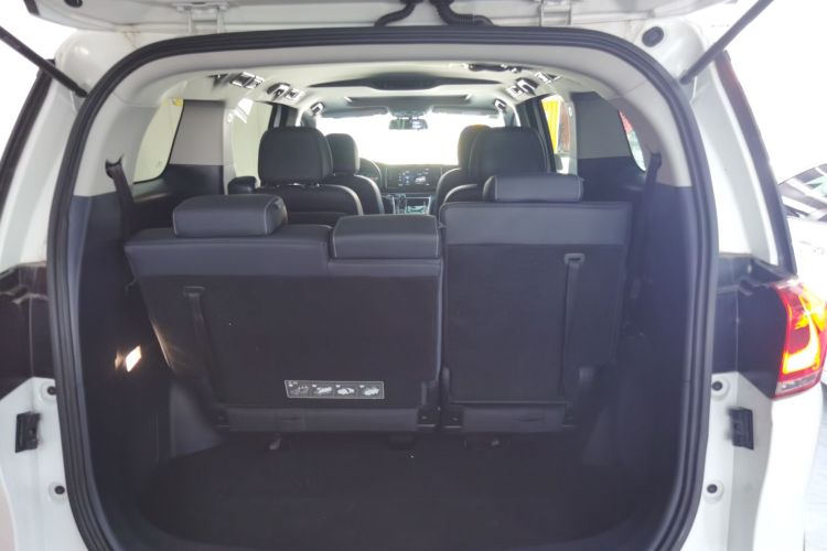 广汽传祺 传祺M8 2021款 领秀系列 390T 尊享版中控内饰23