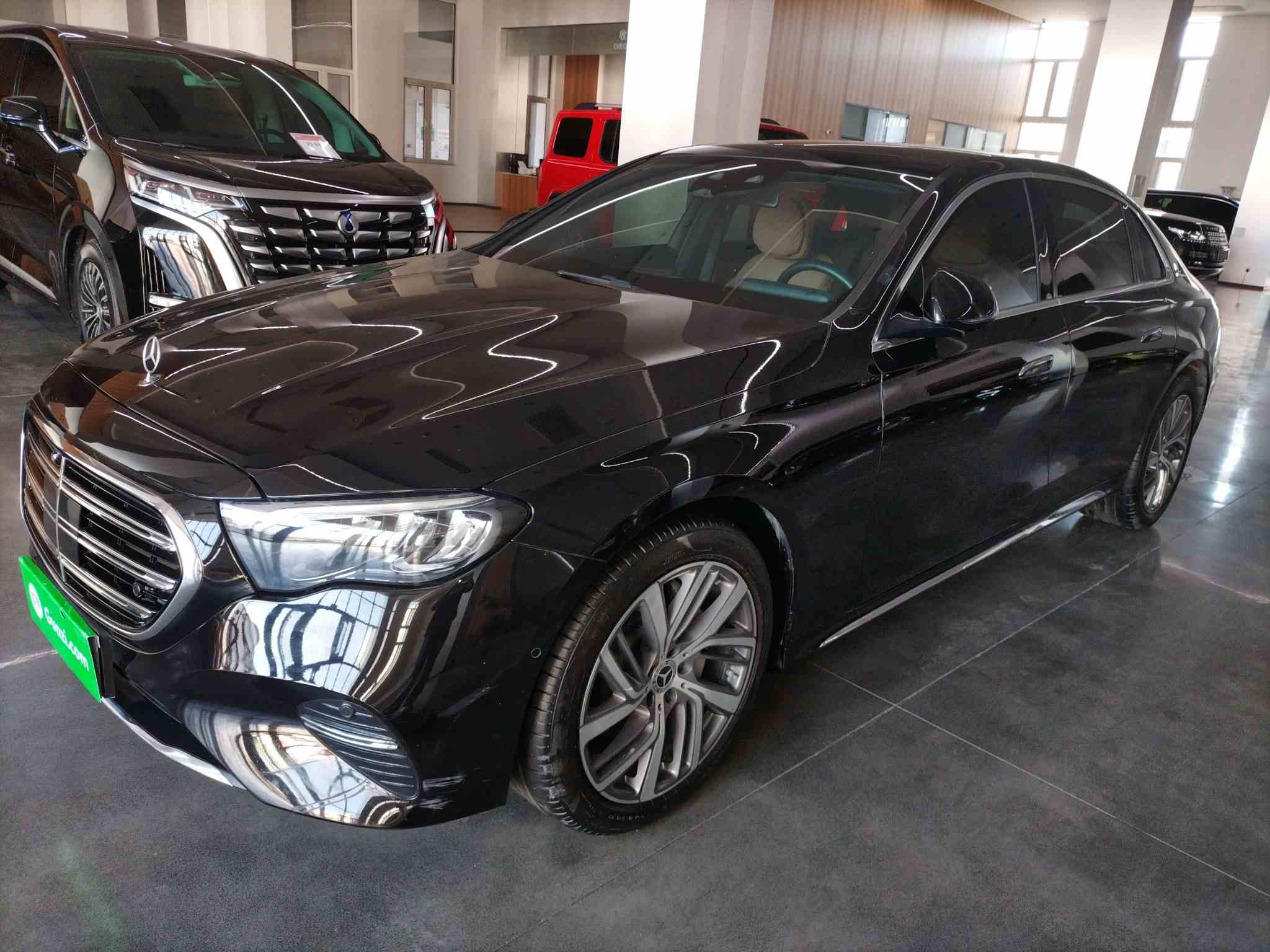 奔驰E级 2024款 E 300 L 时尚型(2)