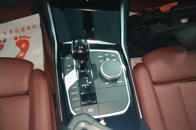 宝马3系 2022款 320Li M运动套装局部细节18