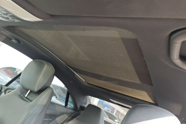 奔驰E级(进口) 2016款 E 200 轿跑车 灵动版局部细节22