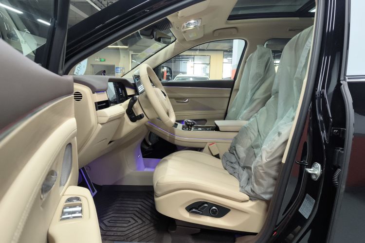 鸿蒙智行 问界M7 2024款 1.5T 智驾后驱Pro版 5座中控内饰7003