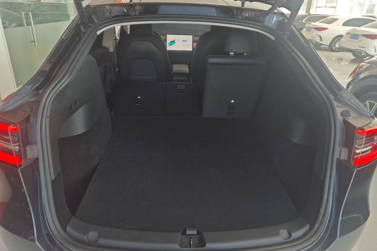 特斯拉 Model Y 2024款 后轮驱动版机舱底盘23