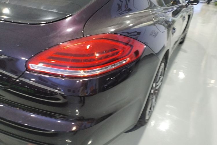保时捷 2014款 Panamera 3.0T车身外观6006