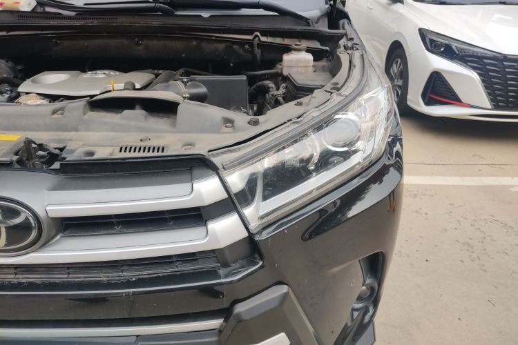 丰田 汉兰达 2018款 2.0T 四驱豪华版 7座 国V局部细节9007