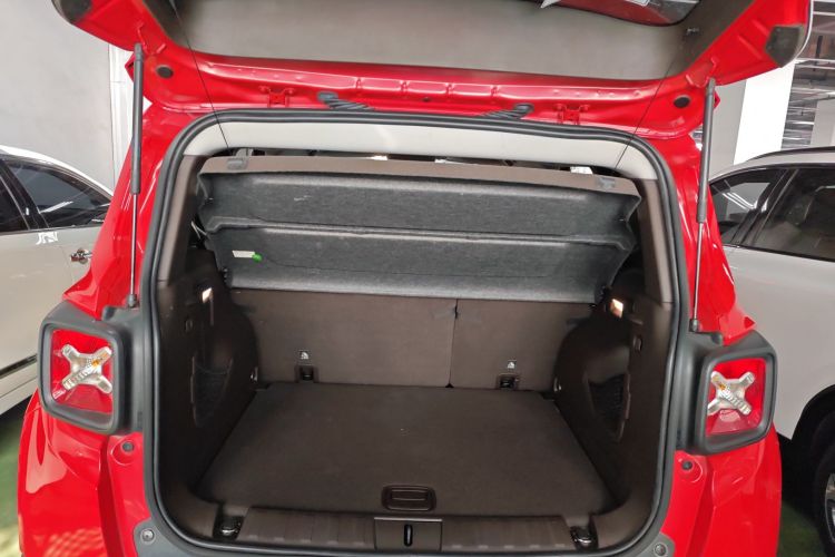 Jeep 自由侠 2016款 1.4T 自动高能版局部细节23