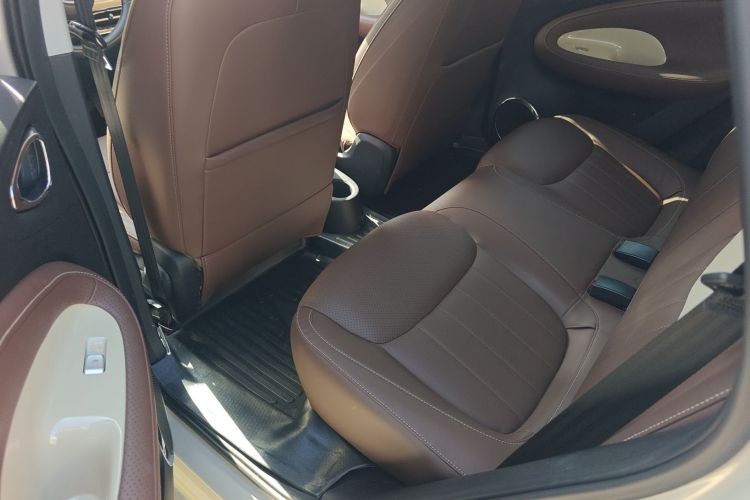 五菱汽车 五菱缤果 2024款 333km 悦享款中控内饰21