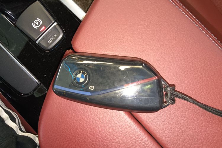 宝马5系 2020款 530Li 尊享型 M运动套装中控内饰11