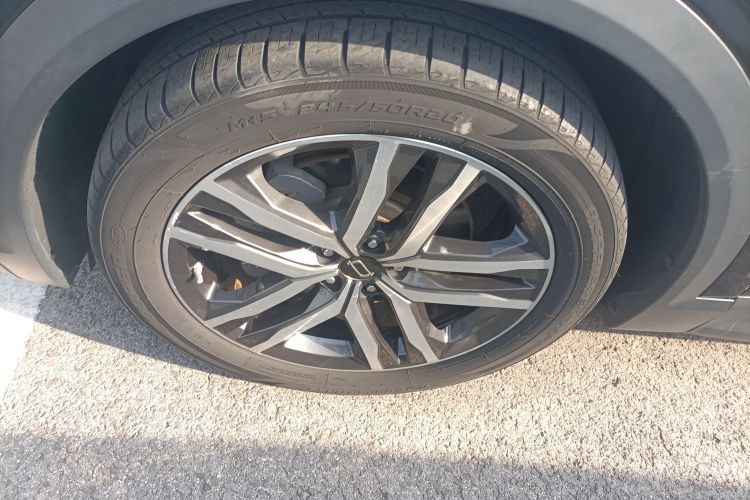 奔腾T99 2023款 2.0T 自动尊享型（6AT）车身外观6007