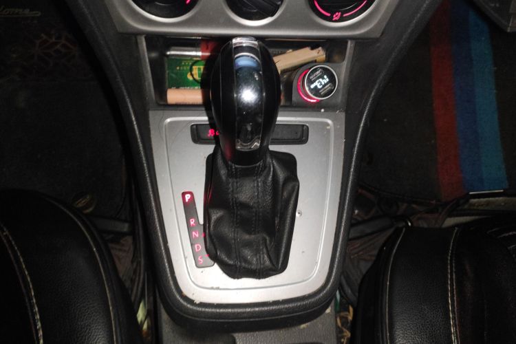 大众 朗逸 2015款 1.6L 自动风尚版中控内饰18