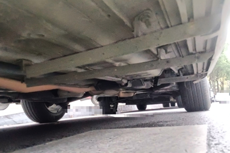 日产 逍客 2016款 2.0L CVT精英版局部细节9004