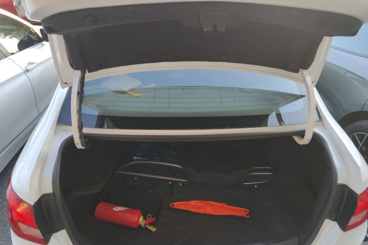 别克 英朗 2015款 15N 自动进取型局部细节23