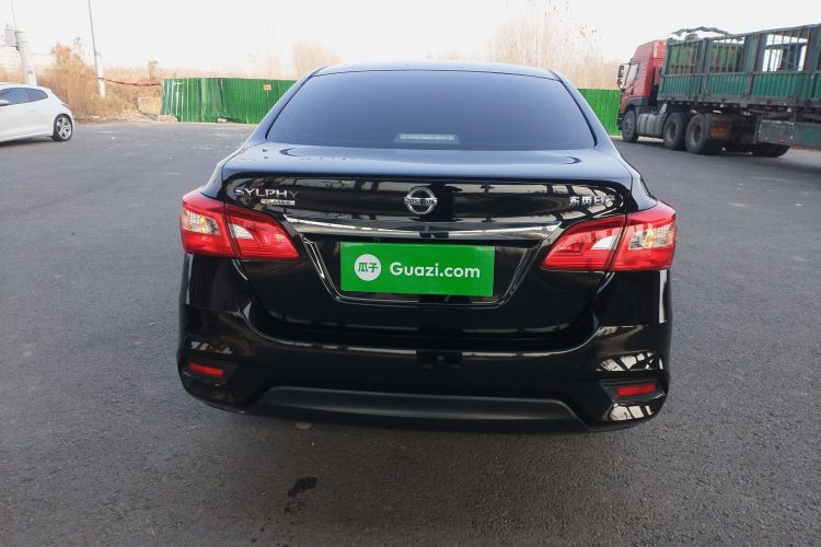 日产 轩逸 2022款 经典 1.6XE CVT舒适版车身外观6