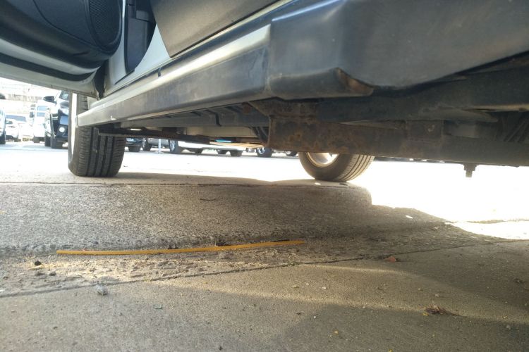 Jeep 指南者(进口) 2014款 2.0L 两驱运动版局部细节9002