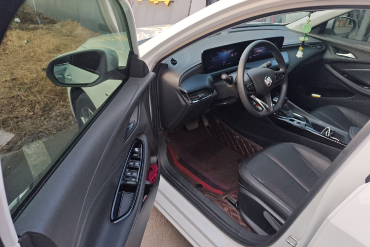 别克 威朗 2023款 Pro 乐享版中控内饰20