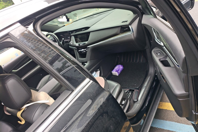 凯迪拉克XT5 2020款 改款 28T 豪华型局部细节9005