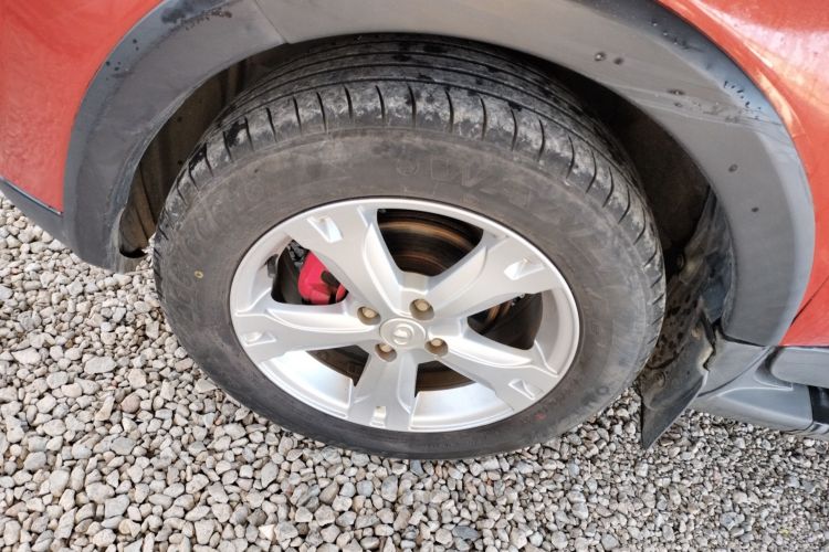 长城M4 2012款 1.5L 手动豪华型车身外观6001