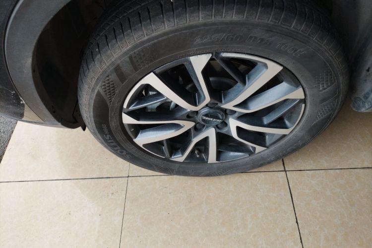 哈弗H6 2022款 第三代 1.5T 自动两驱Pro车身外观35