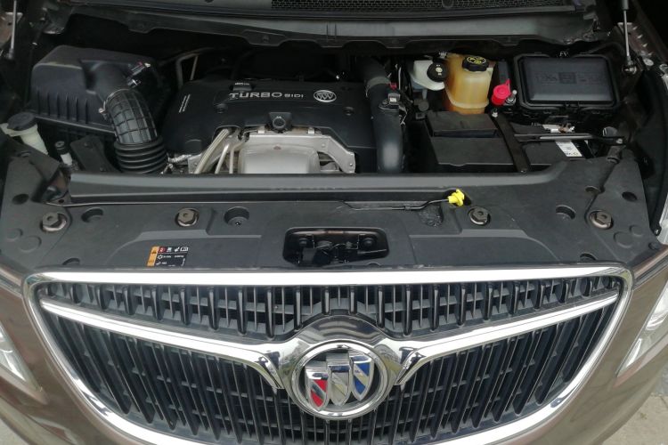 别克GL8 2018款 28T 豪华型 国VI机舱底盘24