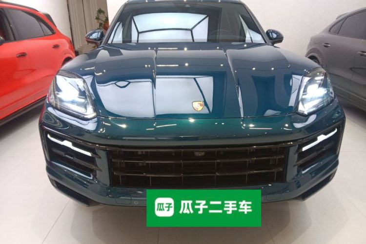 保时捷 2024款 Cayenne 3.0T车身外观2