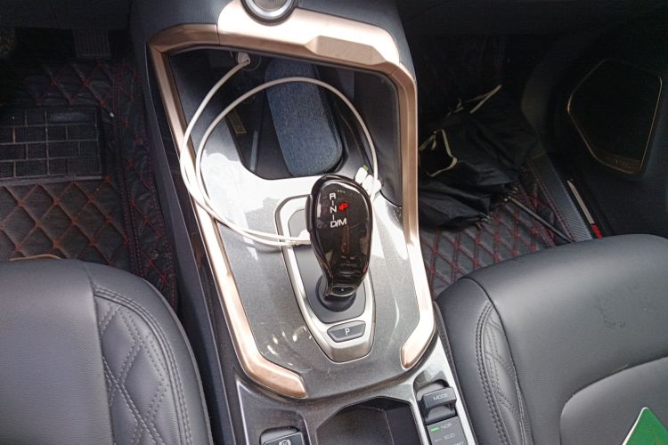 哈弗H6 2021款 1.5T 自动都市版中控内饰18