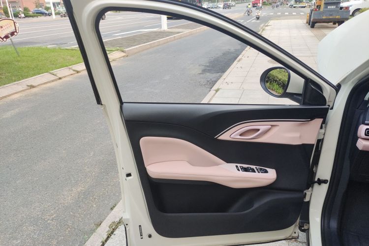 比亚迪 海鸥 2024款 荣耀版 405km 飞翔版中控内饰7007