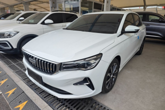 吉利汽车 帝豪 2026款 第4代 400万纪念款 1.5L CVT飞越型