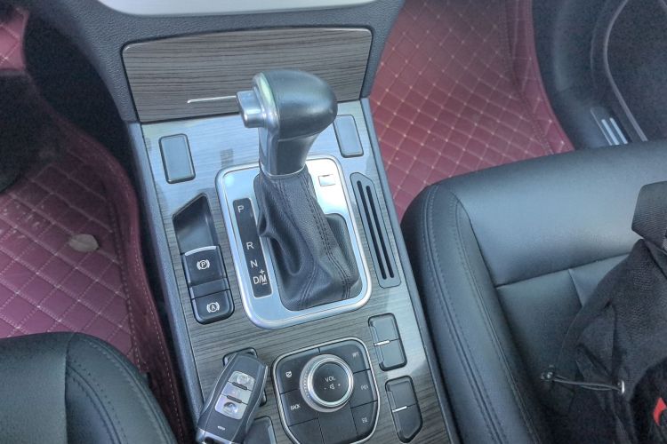 哈弗H6 Coupe 2016款 蓝标 1.5T 自动两驱都市型中控内饰18