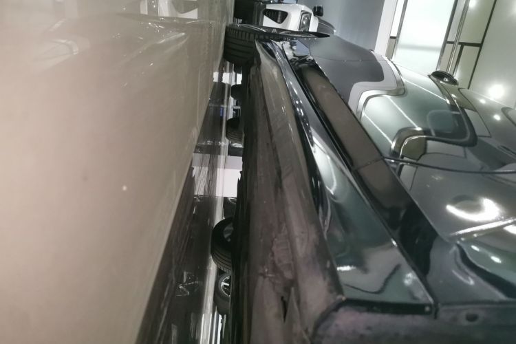 宝马3系 2021款 325Li M运动套装局部细节9001