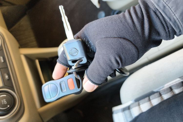 日产 轩逸 2012款 经典 1.6XE 手动舒适版中控内饰7001