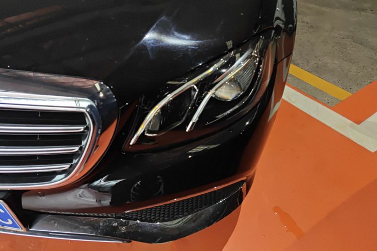 奔驰E级 2016款 E 200 L局部细节36