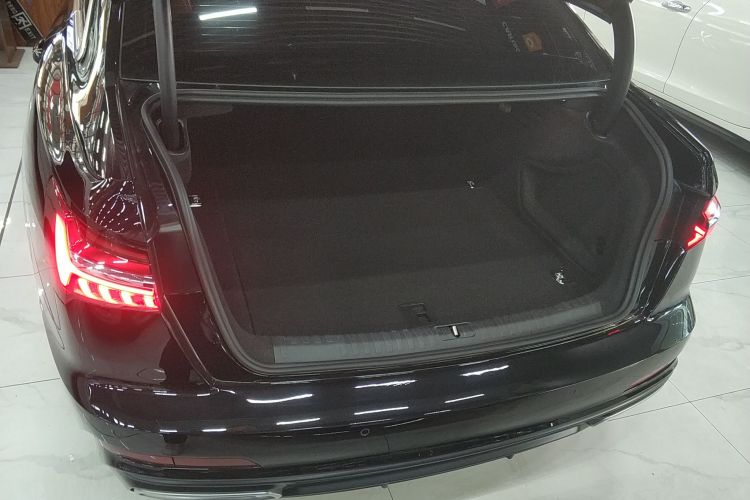 奥迪A6L 2019款 40 TFSI 豪华动感型局部细节23